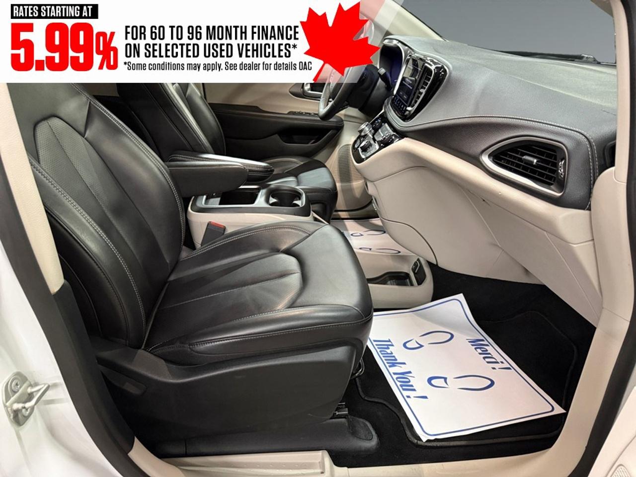 2023 Chrysler Pacifica TOURING L AWD Photo