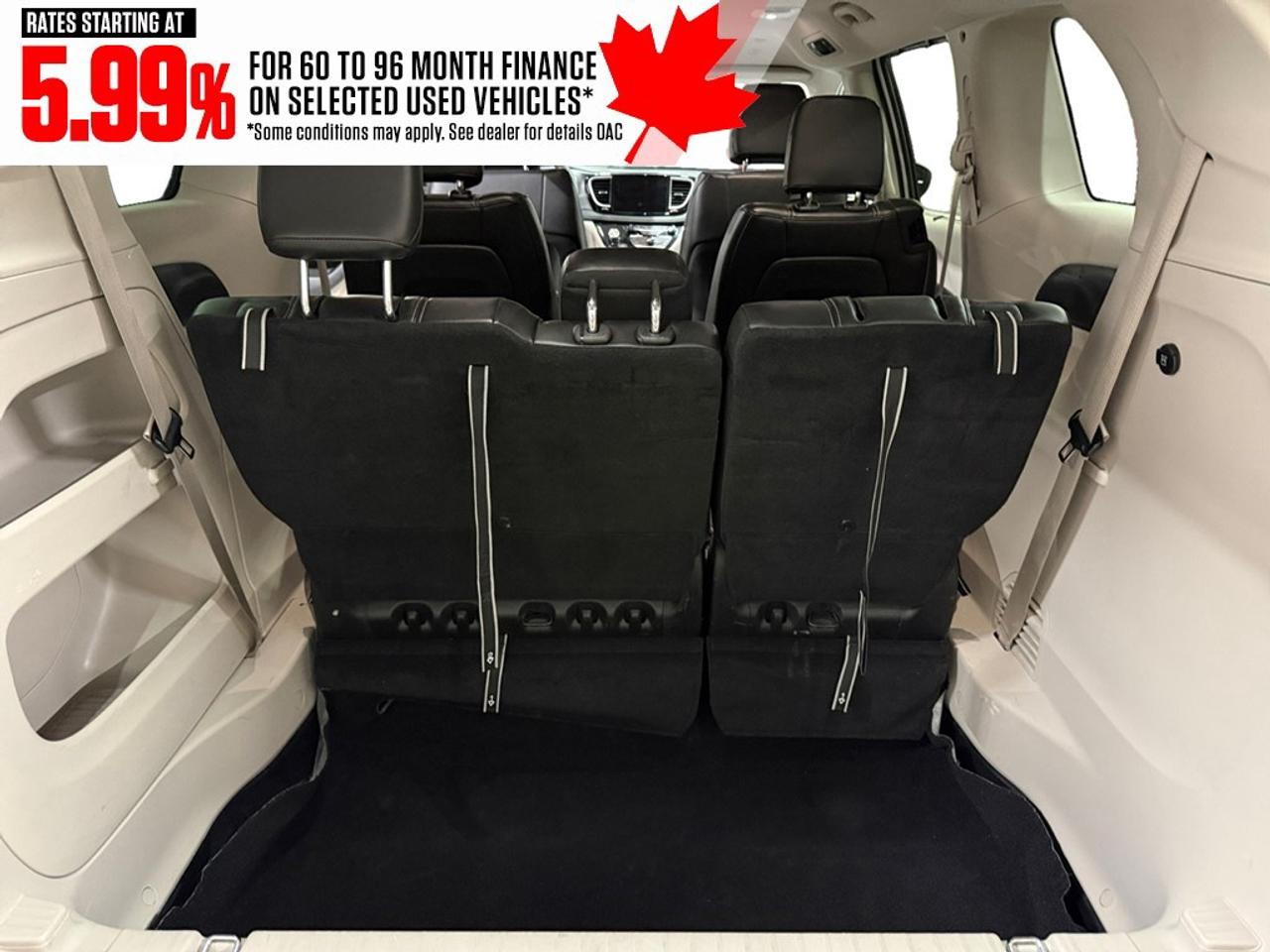 2023 Chrysler Pacifica TOURING L AWD Photo