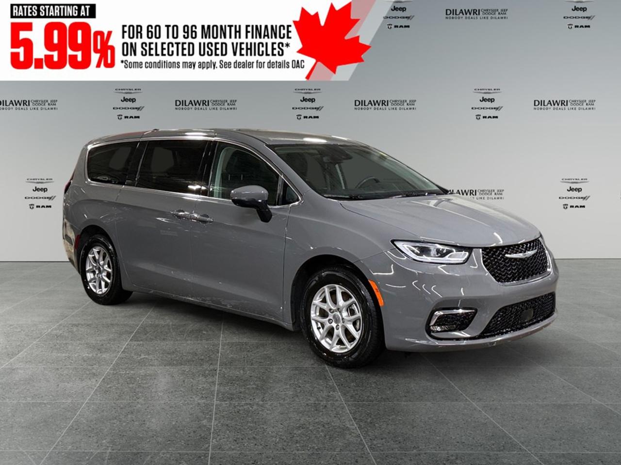 2023 Chrysler Pacifica Touring L FWD Photo