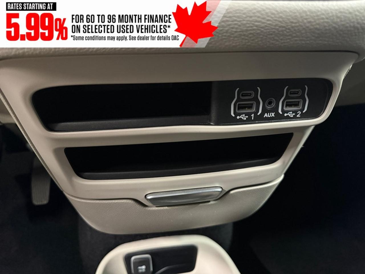 2023 Chrysler Pacifica Touring L FWD Photo