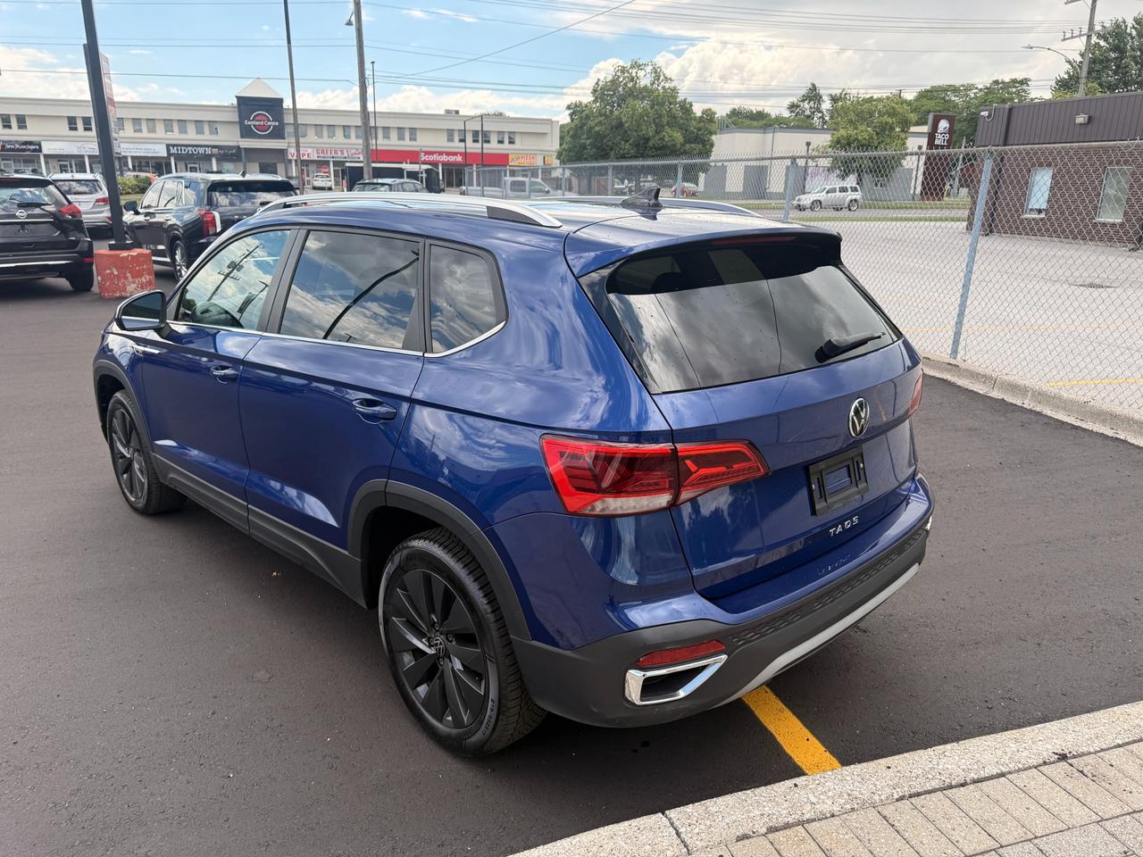 2024 Volkswagen Taos Comfortline Photo