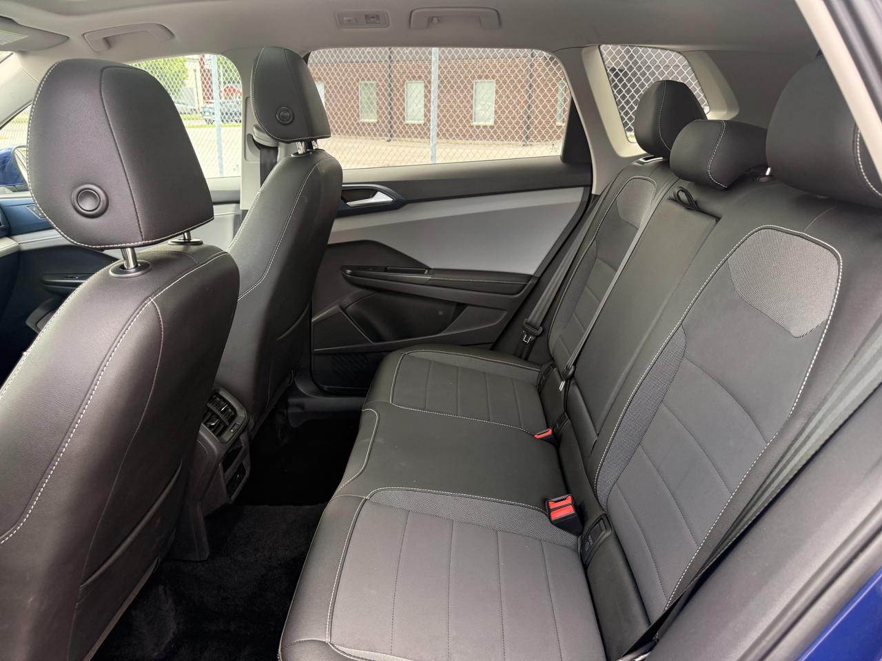 2024 Volkswagen Taos Comfortline Photo