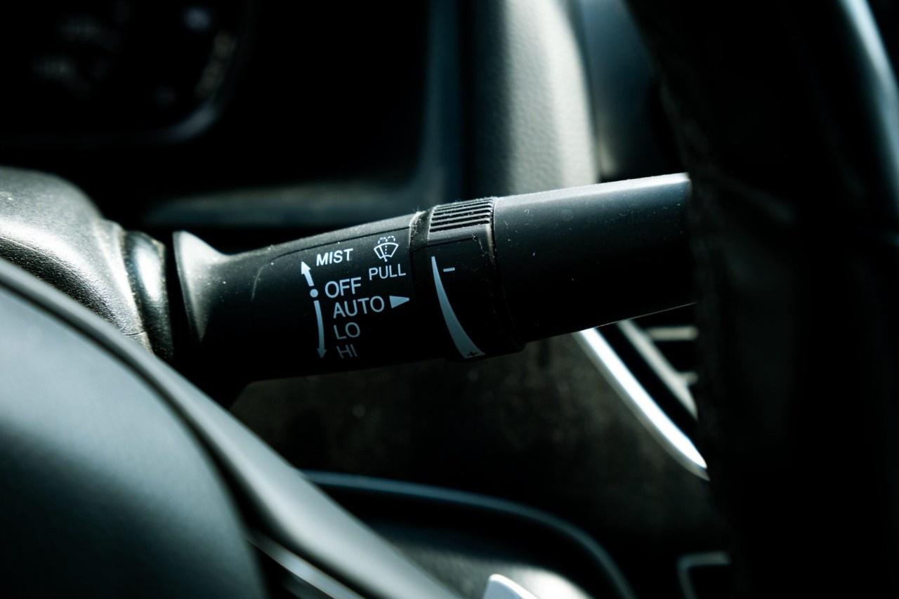 2022 Honda Accord Hybrid Touring CVT Hybrid Sedan Photo