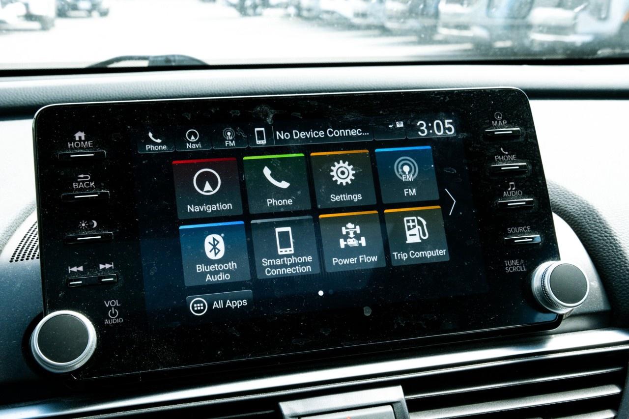 2022 Honda Accord Hybrid Touring CVT Hybrid Sedan Photo