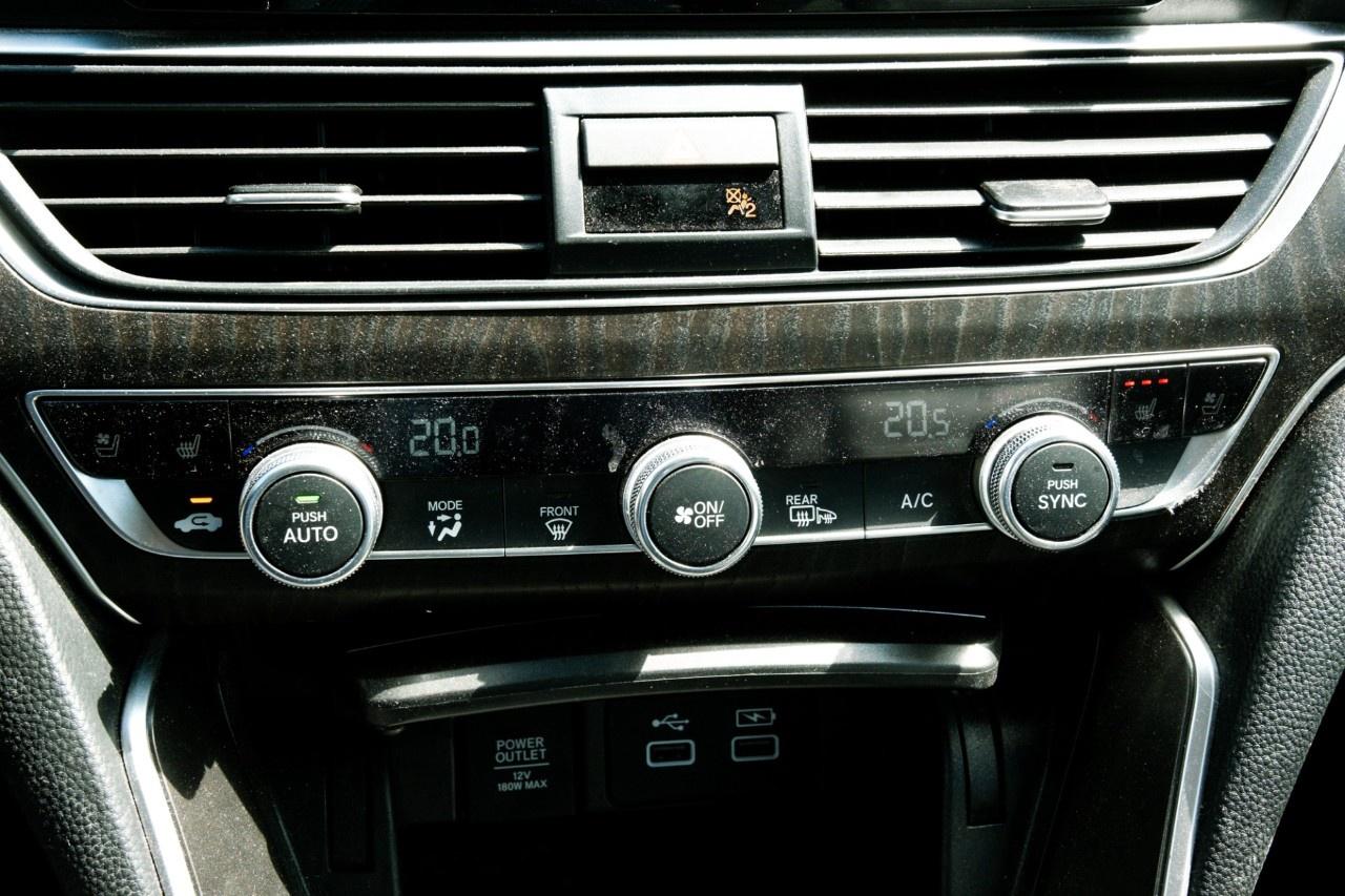 2022 Honda Accord Hybrid Touring CVT Hybrid Sedan Photo