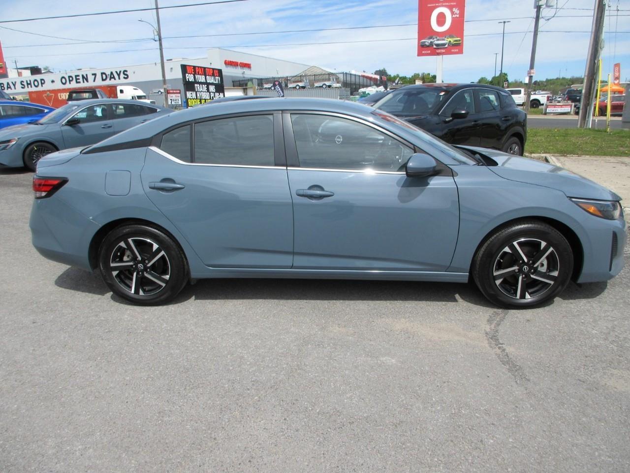 2025 Nissan Sentra SV Photo