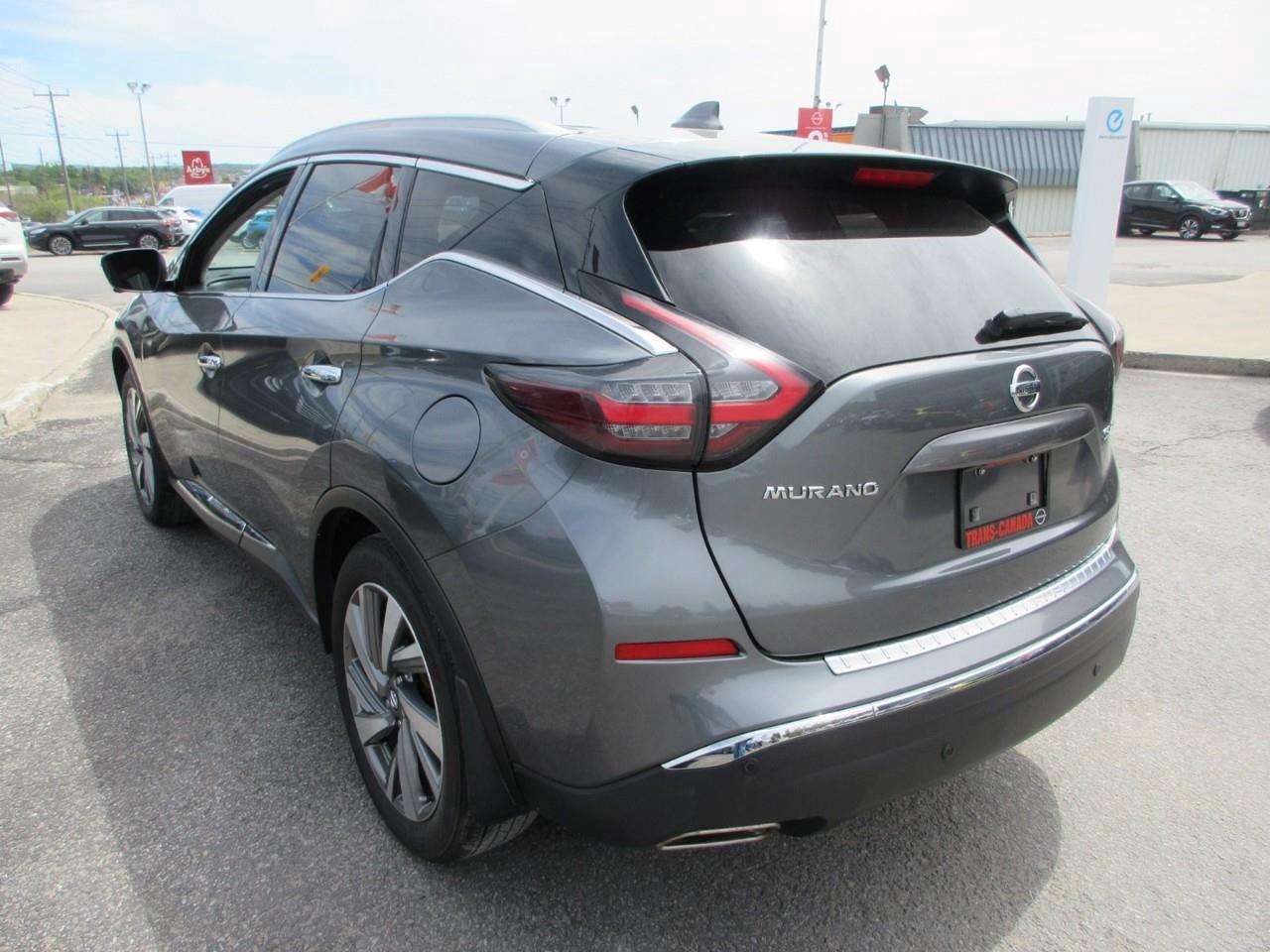 2019 Nissan Murano  Photo2