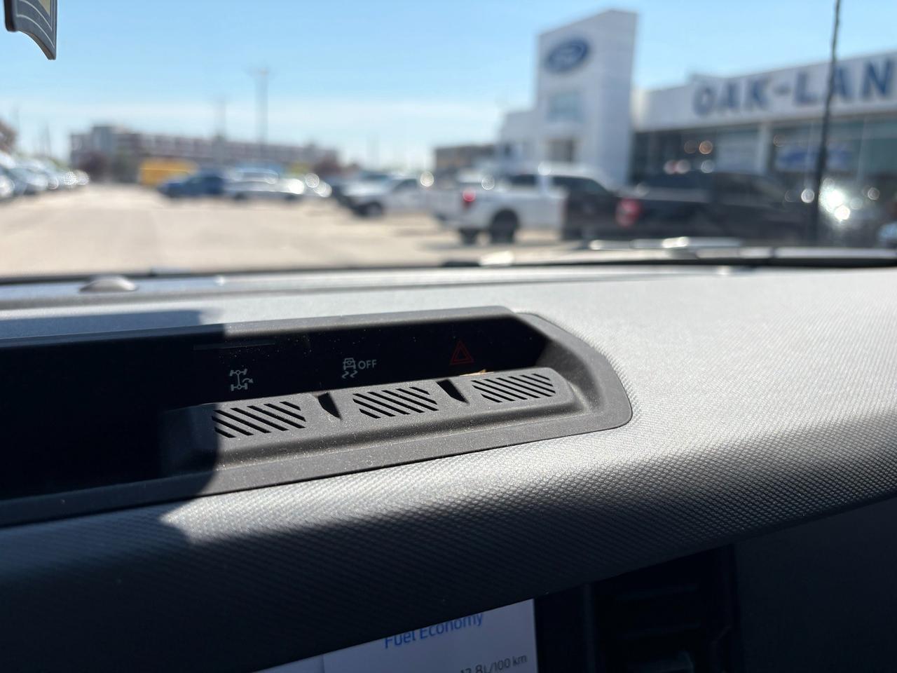 2024 Ford Bronco Big Bend 222A|NAV|CAM|NO ACCIDENTS|1 OWNER Photo