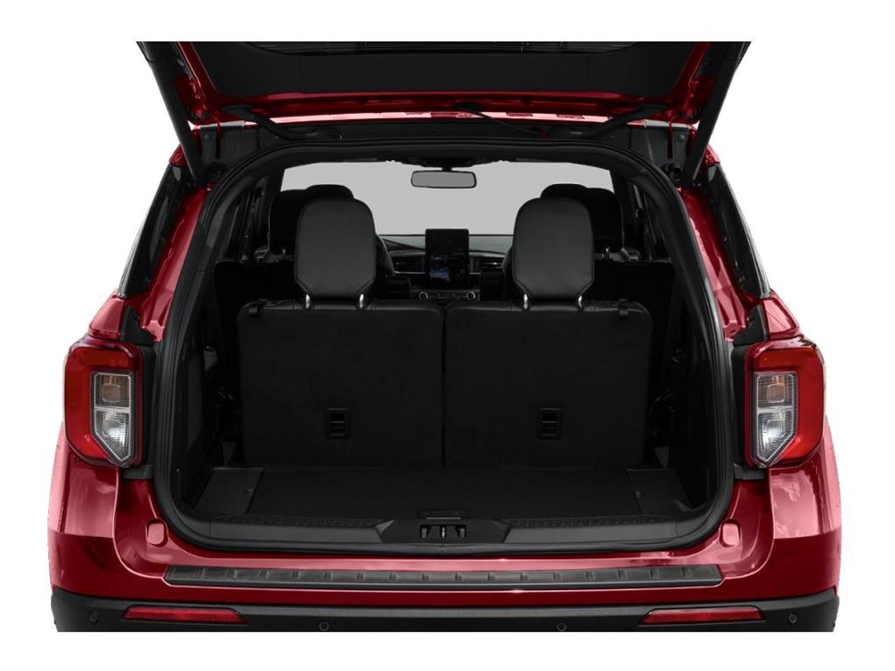 2022 Ford Explorer ST Photo