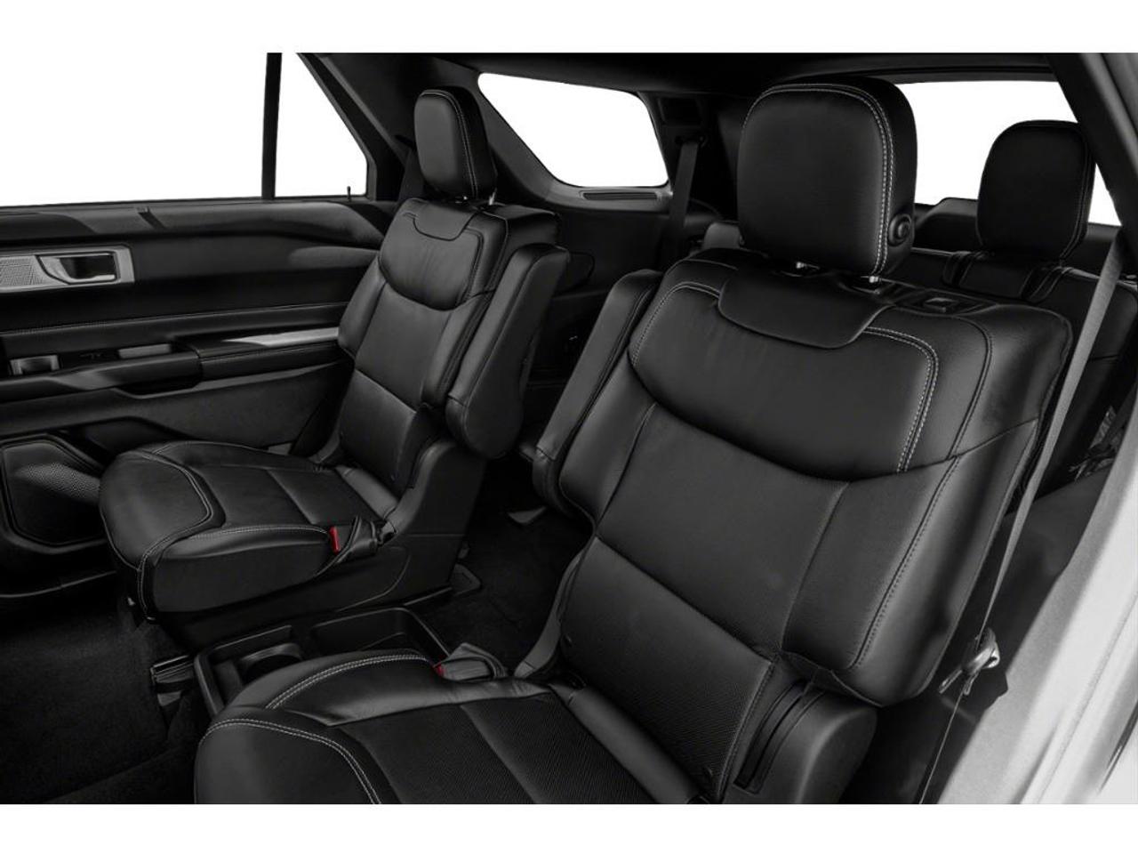 2022 Ford Explorer ST Photo
