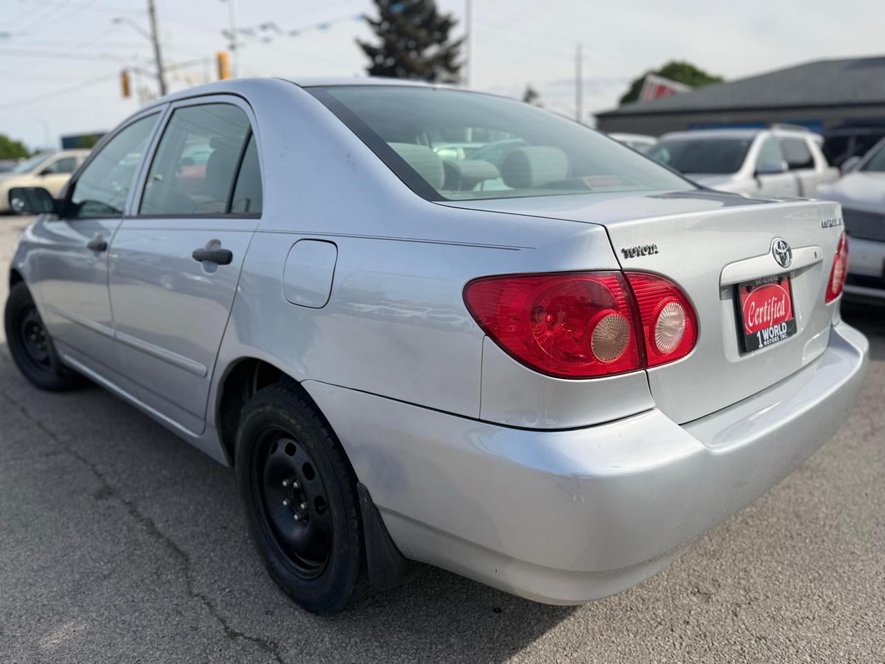 2005 Toyota Corolla CE Photo