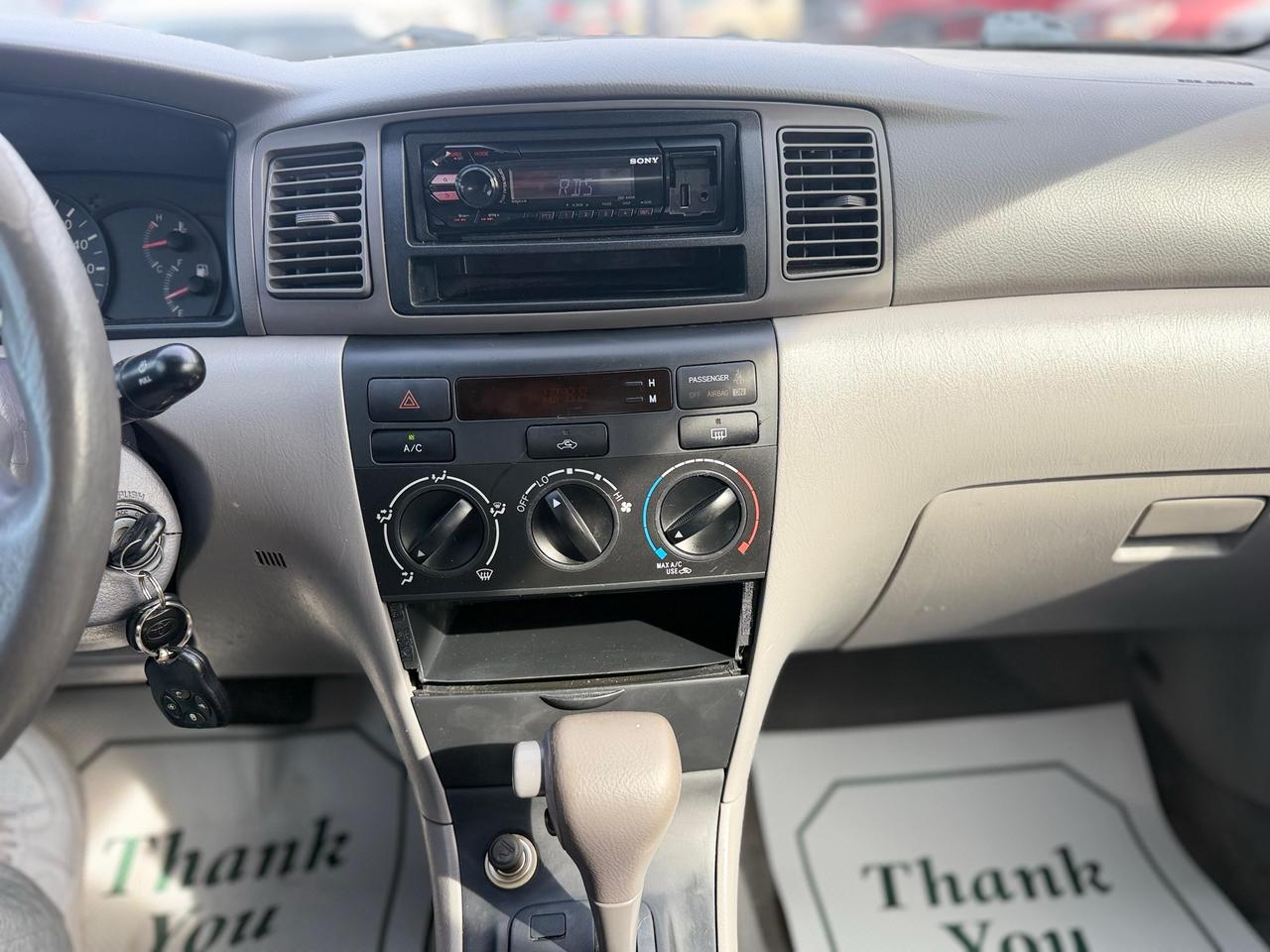 2005 Toyota Corolla CE Photo