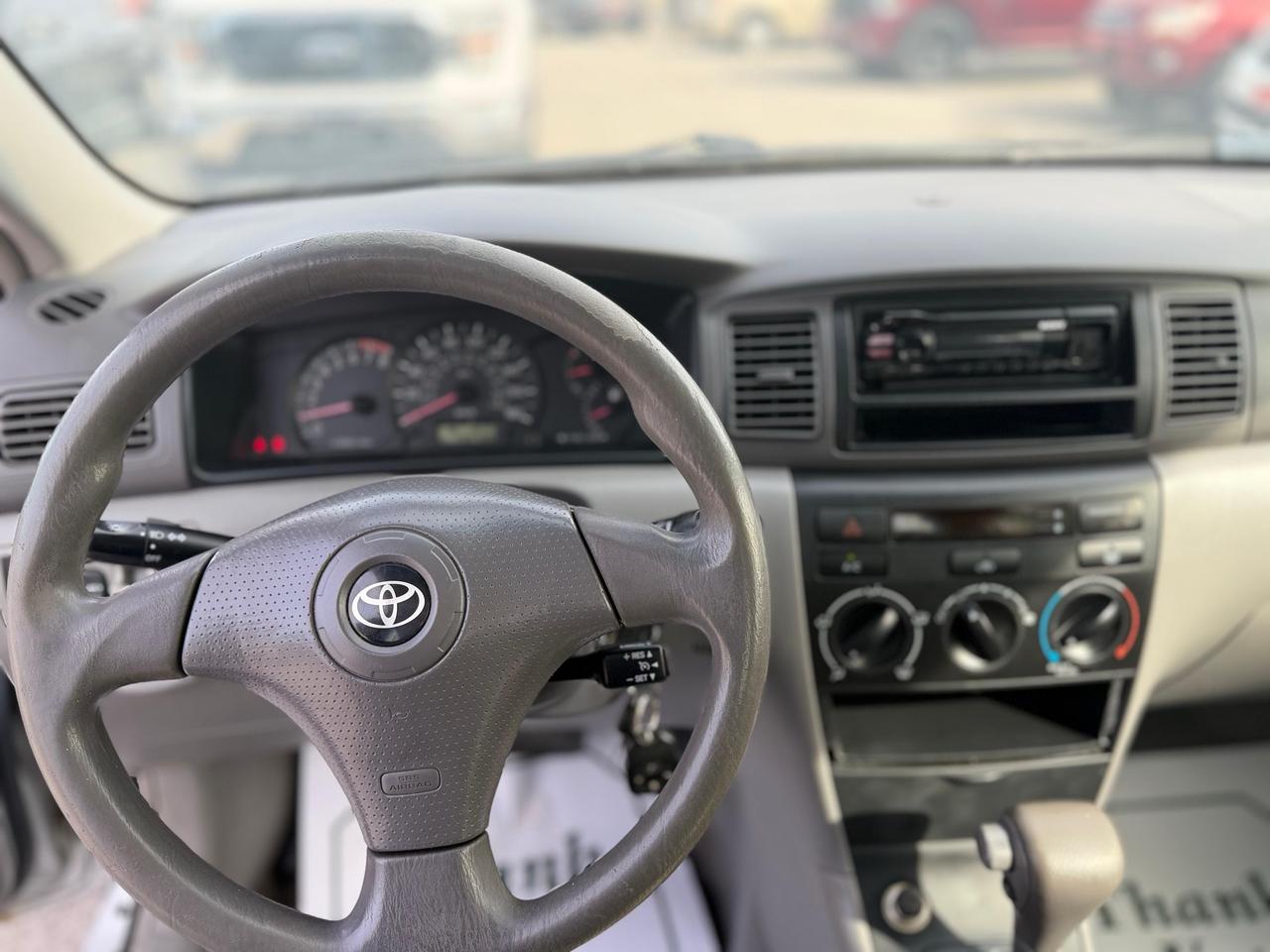 2005 Toyota Corolla CE Photo