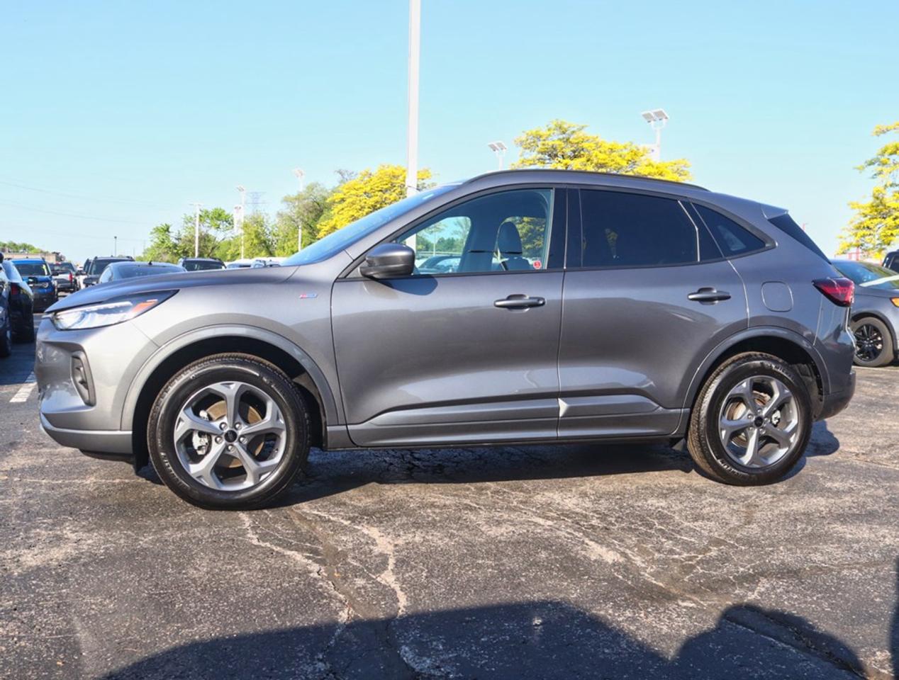 2024 Ford Escape ST-Line Select | AWD |2.0L | TECH|NAV |HTD STR WHL Photo4