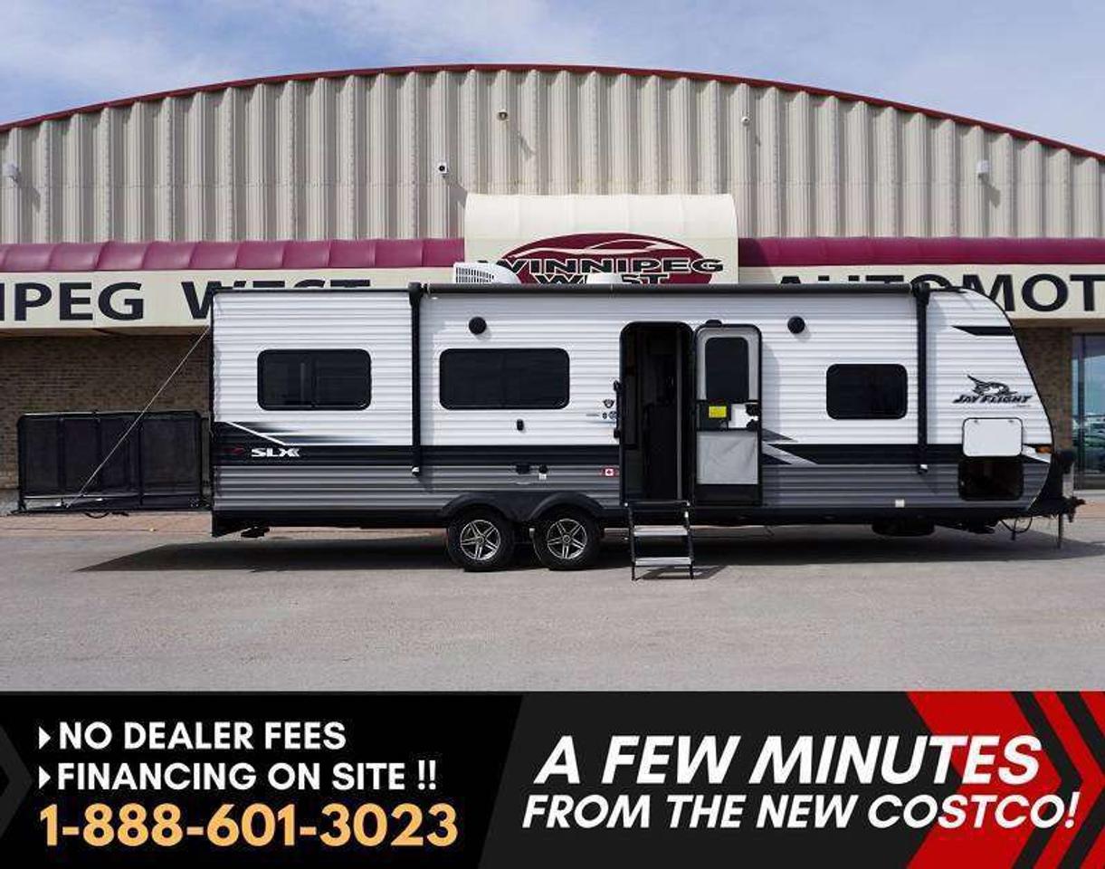 Used 2022 Jayco Jay Flight SLX 265TH TOY HAULER - PRIVATE MASTER for sale in Headingley, MB