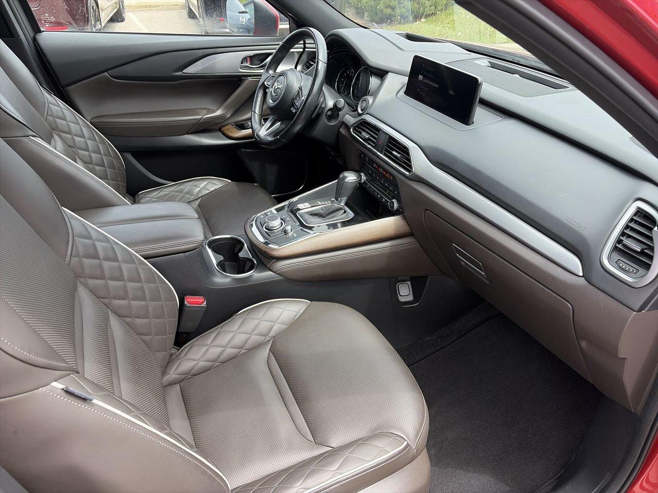2022 Mazda CX-9 Signature CLEAN CARFAX | CPO ELIGIBLE | ONE OWNER Photo
