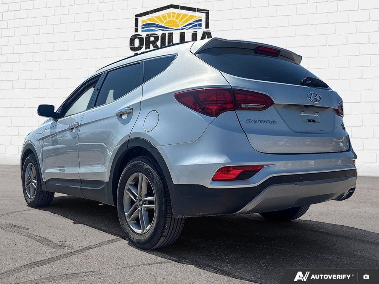 2017 Hyundai Santa Fe Sport Premium | Heated Seats Photo4