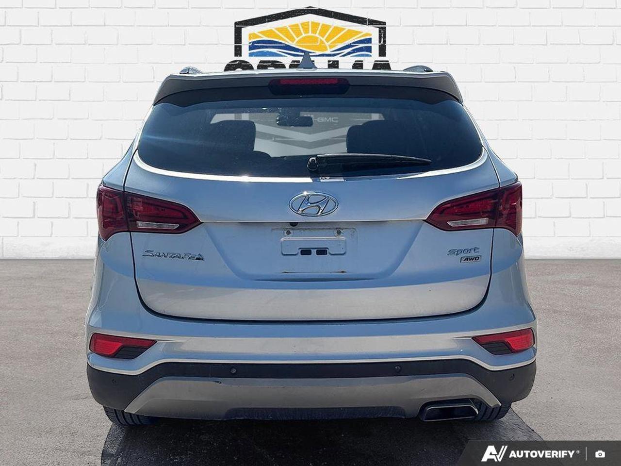 2017 Hyundai Santa Fe Sport Premium | Heated Seats Photo