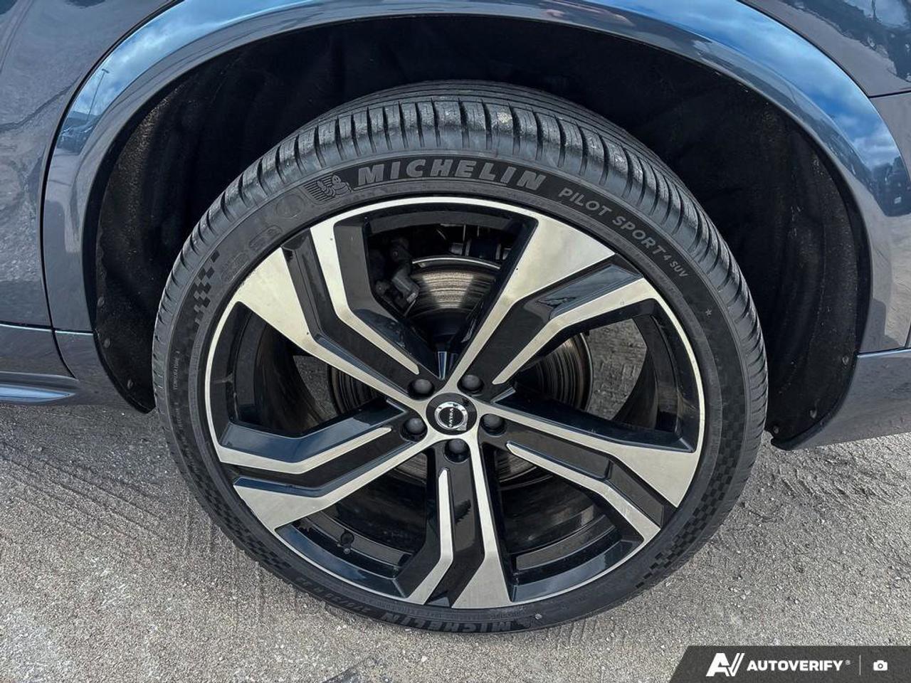 2023 Volvo XC90 Ultimate Dark Theme | | Leather Seats | Photo