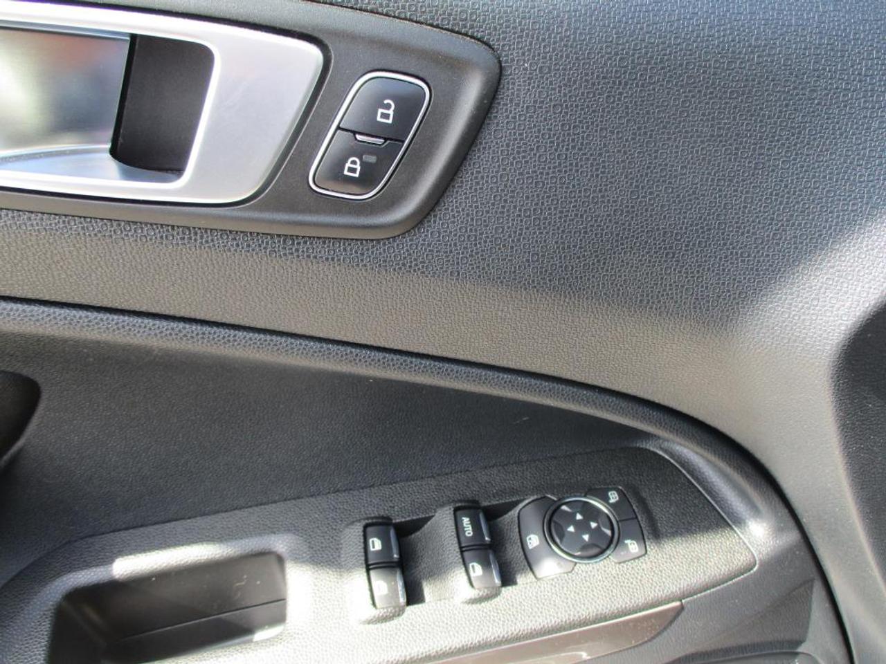 2019 Ford EcoSport SE Photo