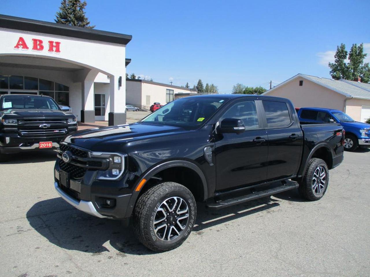 2024 Ford Ranger LARIAT CREW CAB FX4