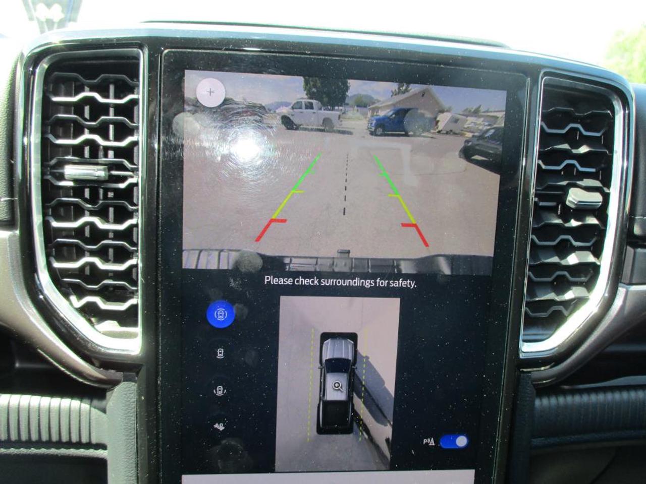 2024 Ford Ranger LARIAT CREW CAB FX4 - Photo #17