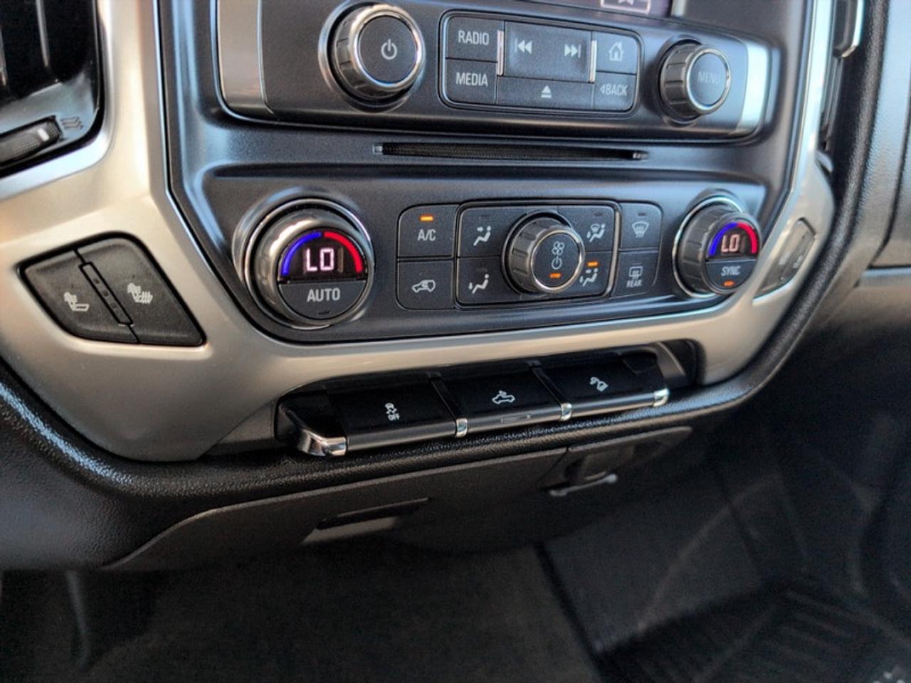 2017 Chevrolet Silverado 1500 2LT True North Edition Photo