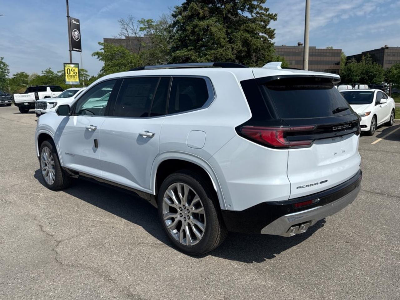 2026 GMC Acadia Denali  - Luxury Package -  Sunroof Photo
