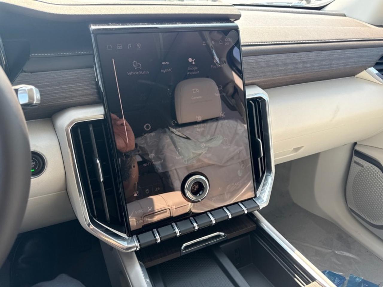 2026 GMC Acadia Denali  - Luxury Package -  Sunroof Photo