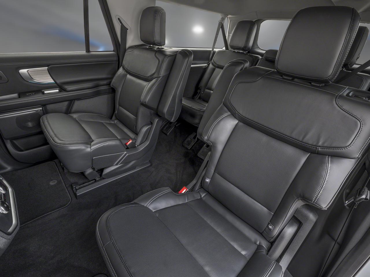 2026 Ford Expedition Platinum Max Photo
