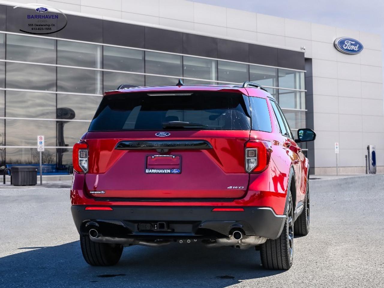 2023 Ford Explorer ST-Line Photo3