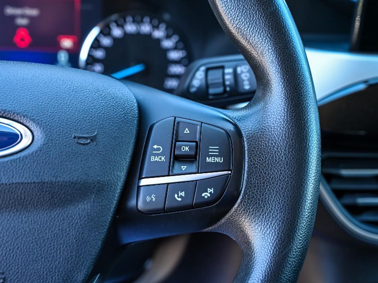 2022 Ford Escape SE Hybrid Photo