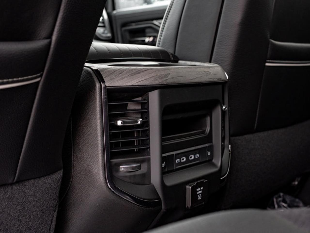 2026 RAM 3500 Limited Photo