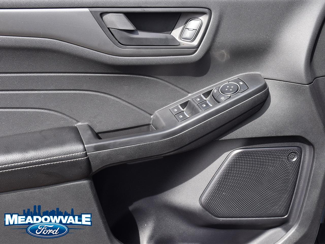 2025 Ford Escape Active Photo