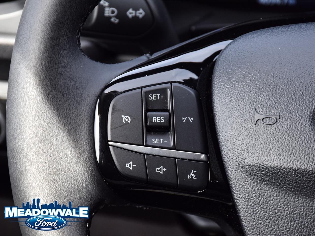 2025 Ford Escape Active Photo