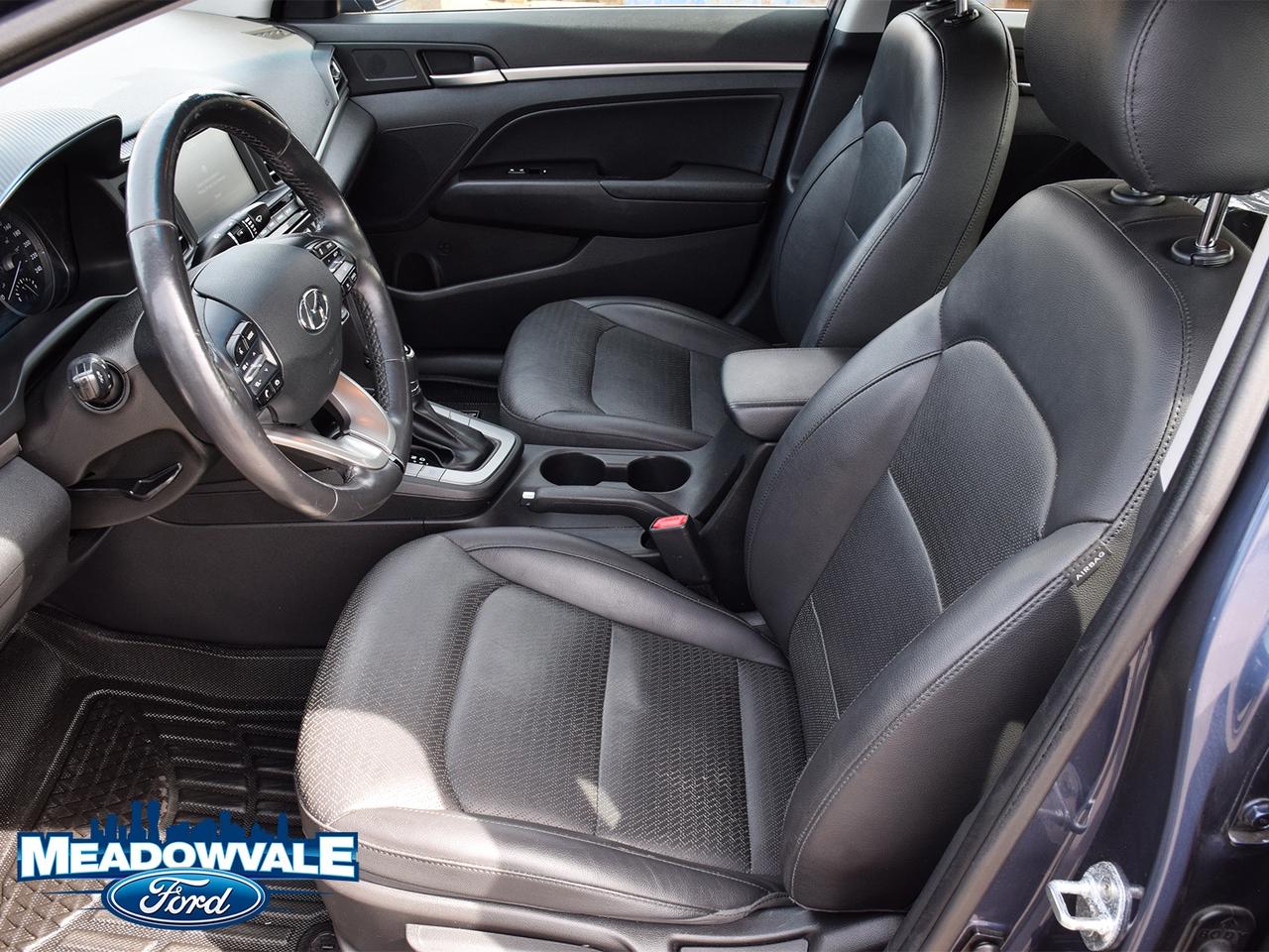 2019 Hyundai Elantra Luxury Photo