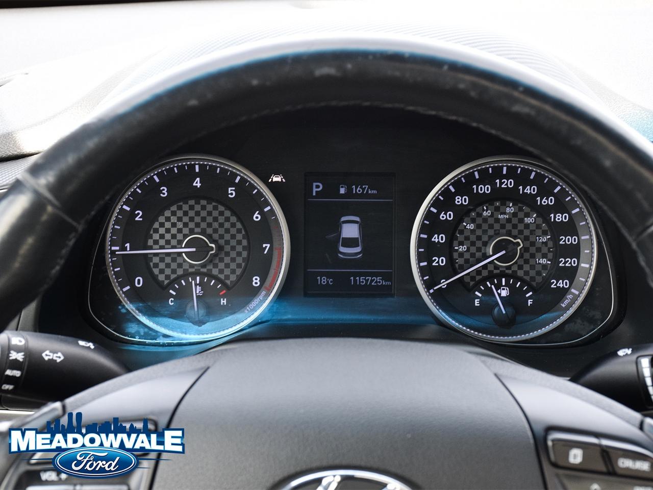 2019 Hyundai Elantra Luxury Photo