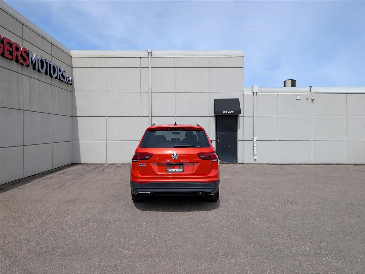 2018 Volkswagen Tiguan TRENDLINE - CARPLAY - HTD SEATS - REV CAM Photo