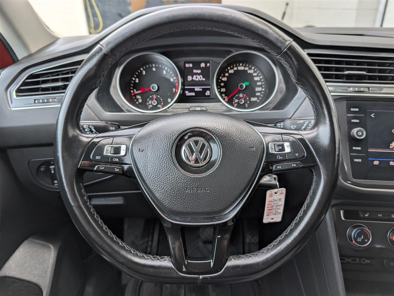 2018 Volkswagen Tiguan TRENDLINE - CARPLAY - HTD SEATS - REV CAM Photo