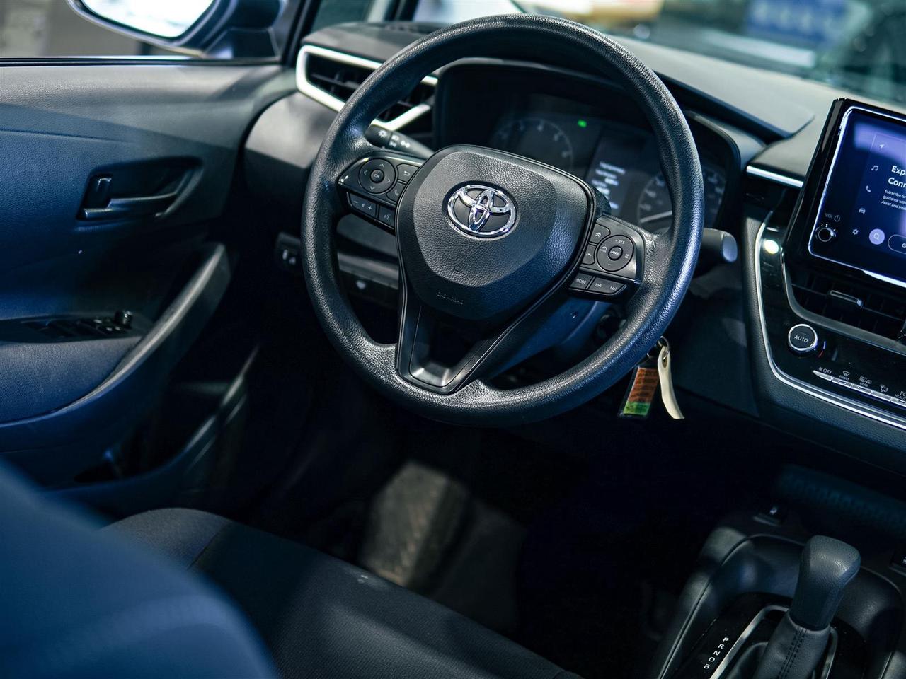 2025 Toyota Corolla LE | NO ACCIDENTS | BLIND SPOT | APP CONNECT Photo