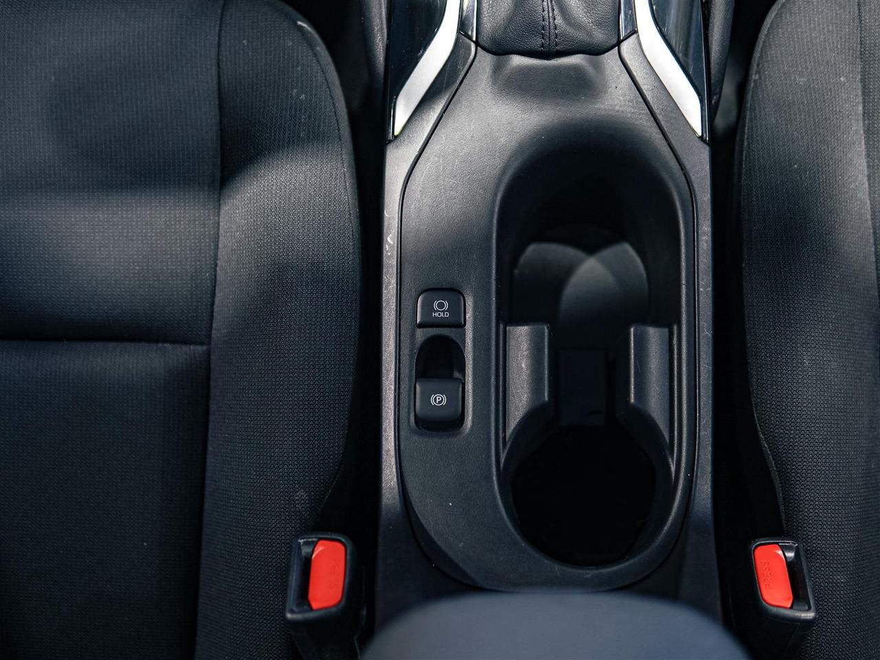 2025 Toyota Corolla LE | NO ACCIDENTS | BLIND SPOT | APP CONNECT Photo