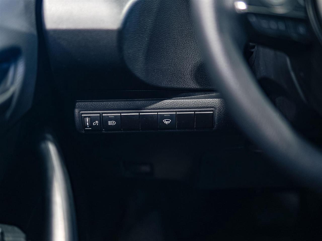 2025 Toyota Corolla LE | NO ACCIDENTS | BLIND SPOT | APP CONNECT Photo