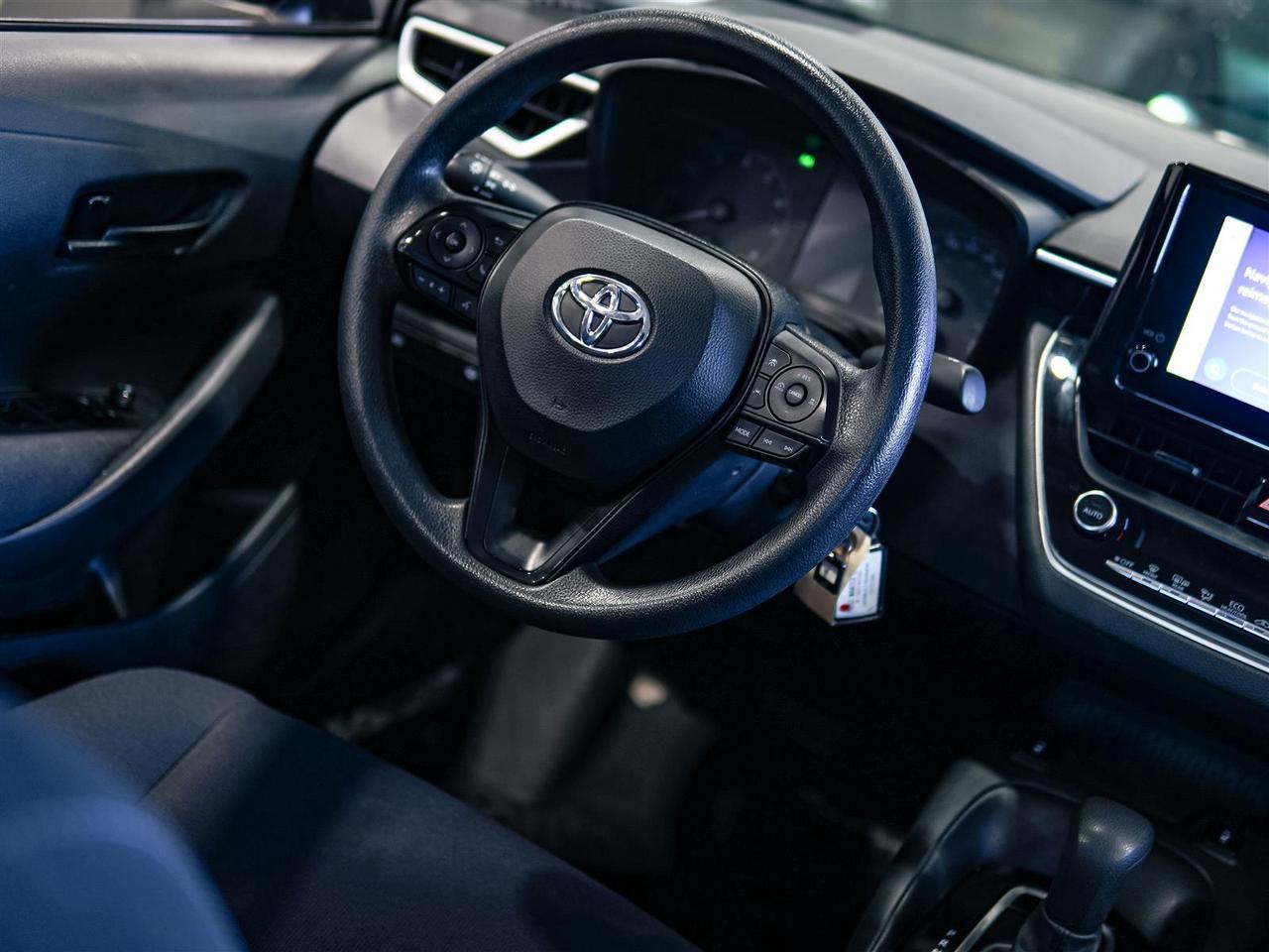 2023 Toyota Corolla LE | NO ACCIDENTS | BLIND SPOT | APP CONNECT Photo