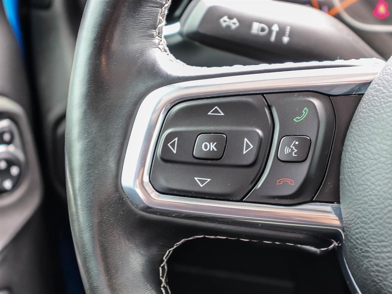 2021 Jeep Gladiator Overland Photo
