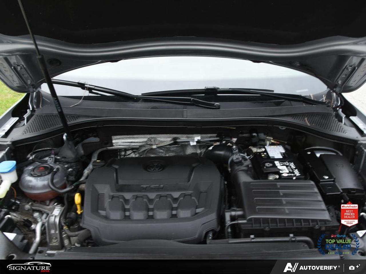 2024 Volkswagen Tiguan Comfortline R Line Black No Accident Panoroof Leat Photo