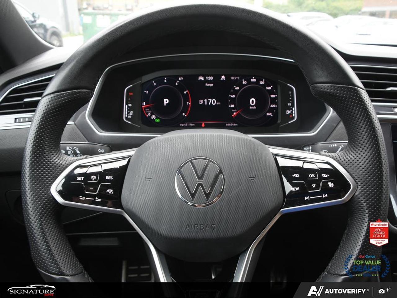 2024 Volkswagen Tiguan Comfortline R Line Black No Accident Panoroof Leat Photo
