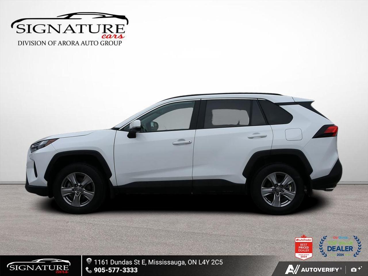 2024 Toyota RAV4 XLE AWD No Accident Sunroof Carplay BSM Photo