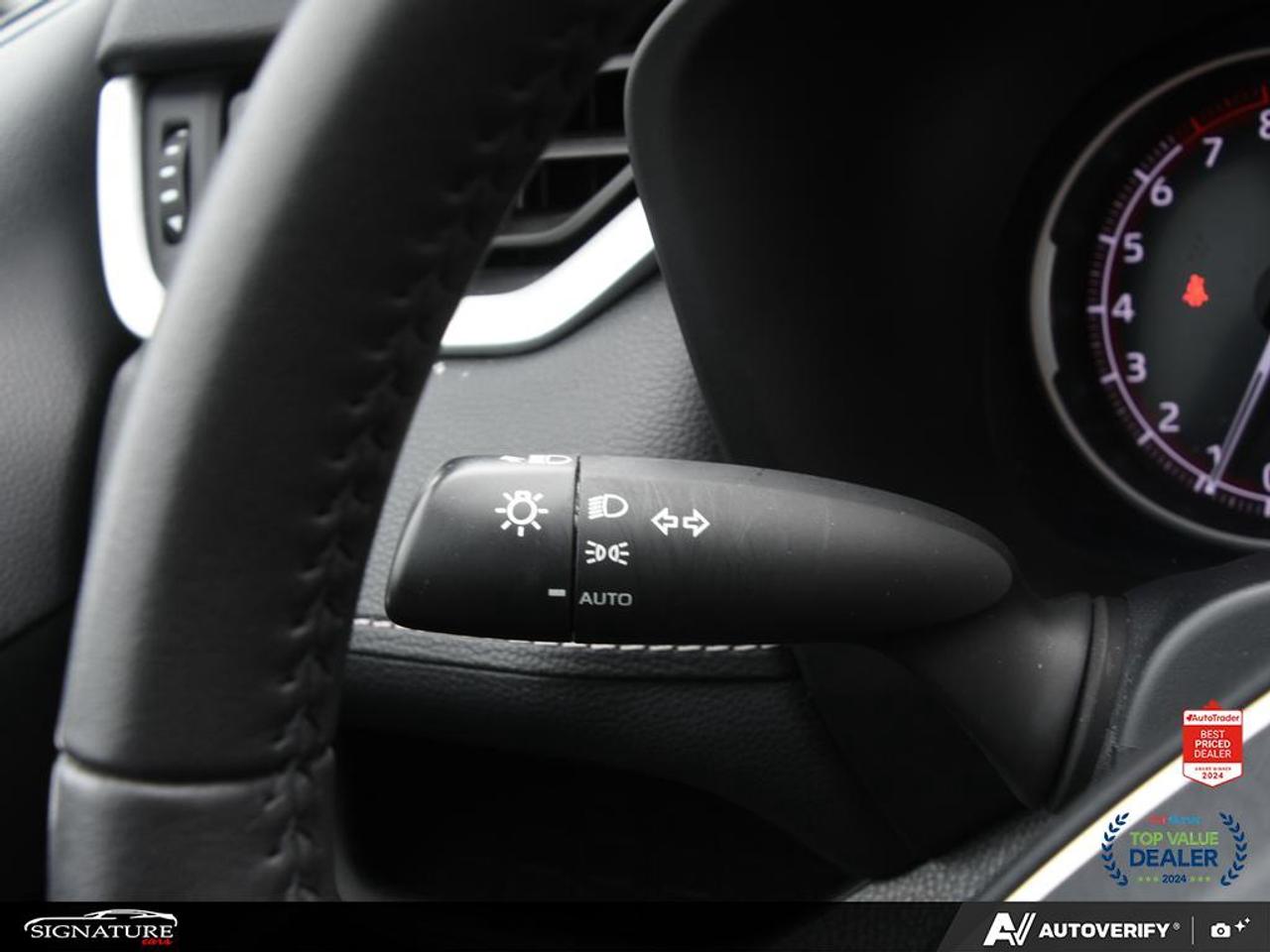 2024 Toyota RAV4 XLE AWD No Accident Sunroof Carplay BSM Photo