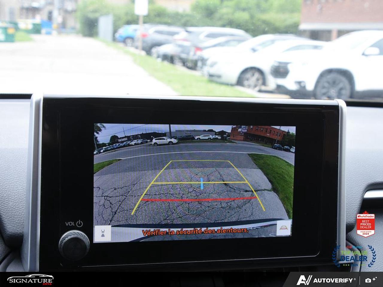 2024 Toyota RAV4 XLE AWD No Accident Sunroof Carplay BSM Photo