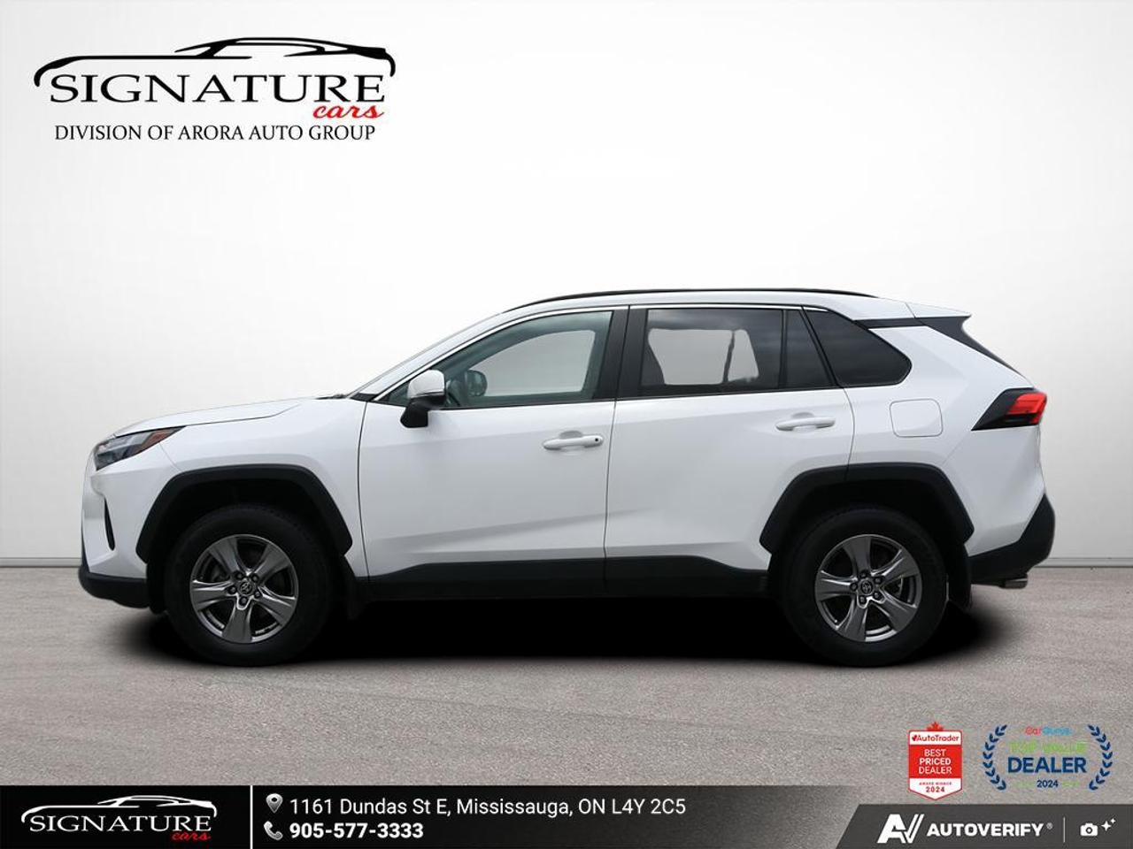 2024 Toyota RAV4 XLE AWD No Accident Sunroof Carplay BSM Photo